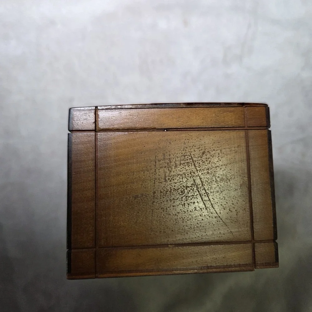 Vintage Wooden Keepsake Box Dutch Children Folk Art Trinket Money Souvenir Box